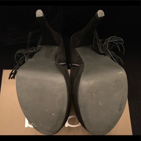 BEBE Suede Platform Fringe Booties 9-1/2 - Picture 7 of 8